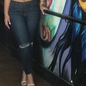 FashionNova high waist skinny jeans
